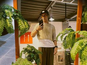 Gaya Keren Abidzar Al Ghifari, Putra Mendiang Ustaz Jefri Saat Kulineran