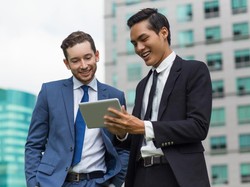 Account Executive Adalah: Tugas, Skills, dan Jenjang Kariernya