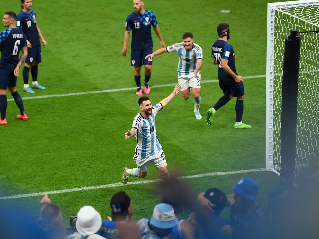 Top Skor Piala Dunia 2022: Messi Samai Mbappe, Alvarez Menempel