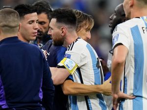 Kasih Sayang Argentina untuk Modric Kasih Sayang Argentina untuk Modric