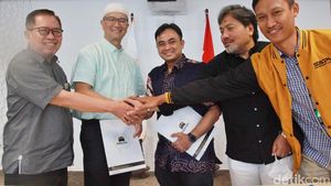 Asuransi Mega Gandeng Asosiasi Penyelenggara Umroh dan Haji