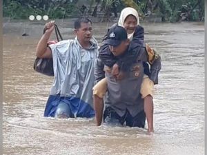 Banjir di Natuna, 2 Kecamatan dan 7 Desa Terendam Banjir di Natuna, 2 Kecamatan dan 7 Desa Terendam