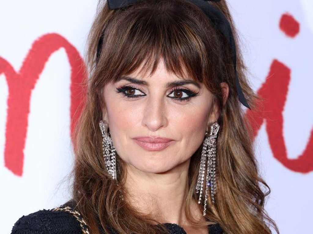 Cantiknya Penelope Cruz Jelang Usia 50 Tahun Cantiknya Penelope Cruz Jelang Usia 50 Tahun