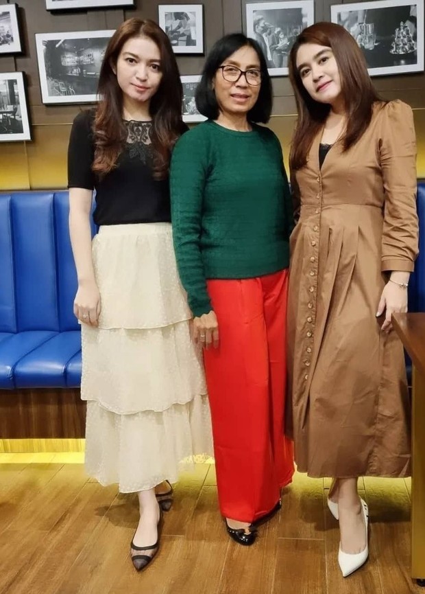 Gaya fashion Selvi Ananda/Foto: Instagram.com/Ditapurbowo Gaya fashion Selvi Ananda