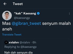 Senyum Gibran saat Foto Bareng Adik-adiknya Dikomentari Kaesang