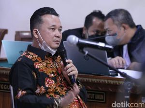 Ketua Senat Unila Ngaku Dapat Rp 150 Juta dari Hasil Suap PMB Ketua Senat Unila Ngaku Dapat Rp 150 Juta dari Hasil Suap PMB