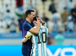 Saat Messi Bikin Scaloni Nangis Usai Argentina ke Final Piala Dunia 2022