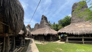 Mengunjungi Kampung Adat Moto Dawu Sumba