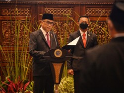 Menhub Lantik Dirjen Udara dan Perkeretapian Baru, Ini Sosoknya