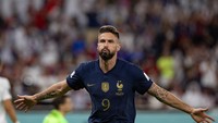 Mbappe berjarak satu gol dari Thierry Henry (51 gol) dan tujuh gol dari Olivier Giroud (57 gol) (Getty)
