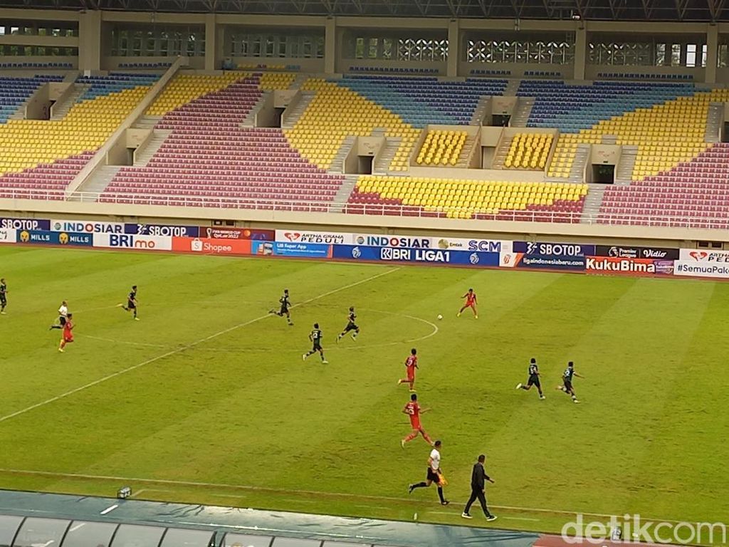 Line Up Arema FC Vs Persita Tangerang: Bisa Teruskan Tren Menang, Singo Edan?