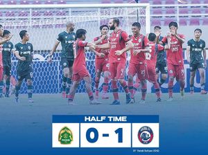 Babak Pertama 0-1: Arema Ungguli Persikabo Berkat Gol Bunuh Diri Babak Pertama 0-1: Arema Ungguli Persikabo Berkat Gol Bunuh Diri