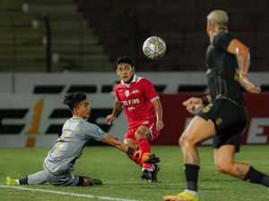 Persis Vs Barito Berakhir Imbang Tanpa Gol Persis Vs Barito Berakhir Imbang Tanpa Gol