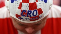 Kroasia kalah 3-0 dan harus mengumur mimpi mengangkat tropi Piala Dunia 2022. REUTERS/Carl Recine.