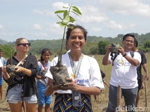 Sosok Asti Kulla, Perempuan Inspiratif dari Sumba Sosok Asti Kulla, Perempuan Inspiratif dari Sumba