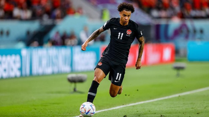 DOHA, QATAR - NOVEMBER 27: Tajon Buchanan of Canada controls the ball during the FIFA World Cup Qatar 2022 Group F match between Croatia and Canada at Khalifa International Stadium on November 27, 2022 in Doha, Qatar. (Photo by Matteo Ciambelli/DeFodi Images via Getty Images)