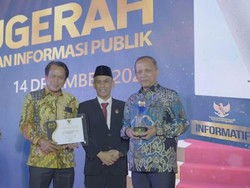 UIN Bandung Raih Penghargaan sebagai Lembaga Publik Informatif 2022