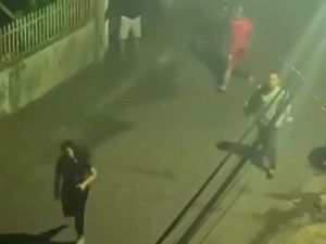 Warga di Manado Nyaris Bentrok Saat Nobar Piala Dunia Warga di Manado Nyaris Bentrok Saat Nobar Piala Dunia