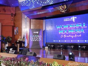 Sandiaga Singgung Indonesia Masuki Endemi Awal Tahun 2023 Sandiaga Singgung Indonesia Masuki Endemi Awal Tahun 2023