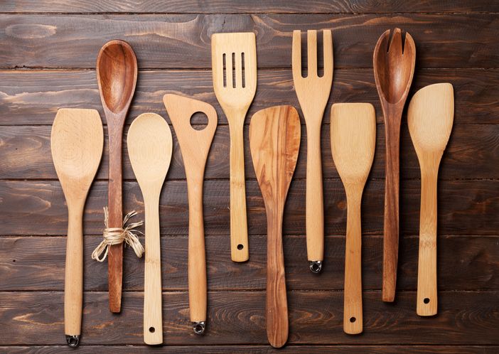 Fakta Menarik Seputar Sendok Kayu, Ideal untuk Masak?