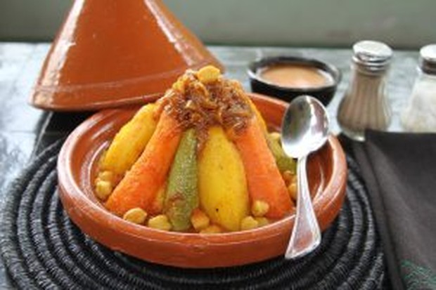 Couscous merupakan makanan khas Maroko