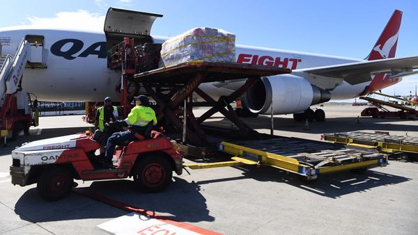 Jelang Natal, Qantas Panen Jasa Pengiriman