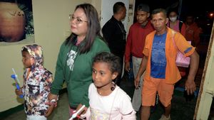 Jelang Nataru, Pemudik Mulai Terlihat di Pelabuhan Samudera Bitung