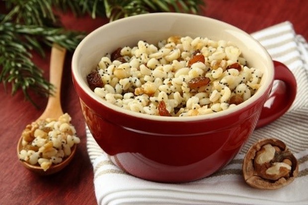 Makanan khas Bulgaria yang dibuat dengan campuran gandum dan kacang-kacangan