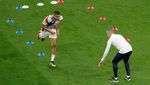Dear Monsieur Fans... Maafkan Mbappe Sudah Bikin Dirimu Kesakitan