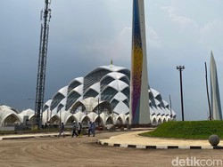 Hampir Selesai, Begini Progres Pembangunan Masjid Al-Jabbar Bandung