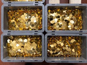 Melihat Pencetakan Koin Emas Austrian Mint