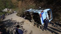 Penampakan Bus Maut yang Tewaskan Belasan Orang di Nepal
