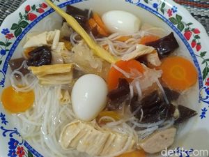 Sup Kimlo Cocok Disantap Saat Hujan, Mengenyangkan-Sembuhkan Flu