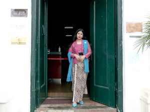 Thavita Bawakan Lagu Zamrud Khatulistiwa Versi R&B di Museum Wayang Thavita Bawakan Lagu Zamrud Khatulistiwa Versi R&B di Museum Wayang