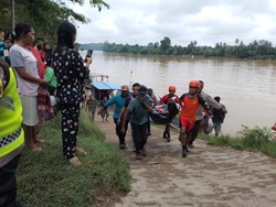 2 Bocah Tenggelam di Sungai Batanghari Jambi Ditemukan Tewas