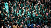 Foto-foto Lengkap Mahasiswa Geruduk DPR Tolak KUHP