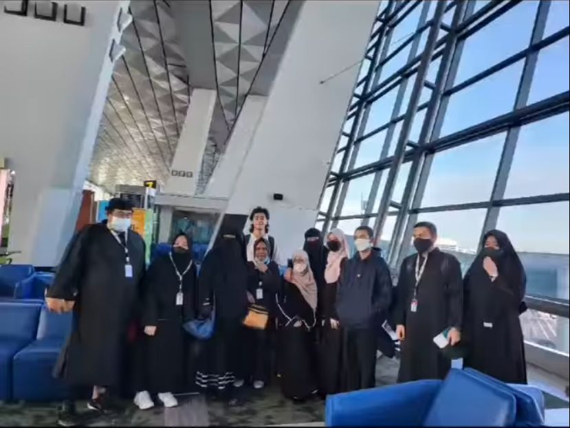 Abidzar Al Ghifari Abidzar Al Ghifari