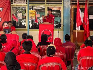 Jelang Akhir Tahun, Kader PDIP Surabaya Ngegas Konsolidasi-Kerja Kerakyatan Jelang Akhir Tahun, Kader PDIP Surabaya Ngegas Konsolidasi-Kerja Kerakyatan