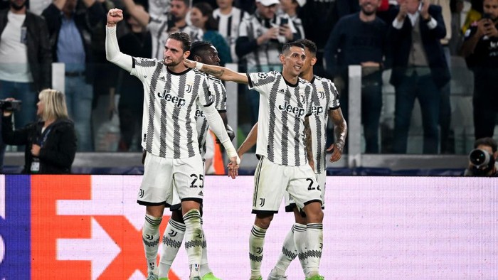 Adrien Rabiot, Angel Di Maria TURIN, ITALY - OCTOBER 05: Adrien Rabiot of Juventus celebrates after scoring his team's third goal with teammate Angel Di Maria during the UEFA Champions League group H match between Juventus and Maccabi Haifa FC at Allianz Stadium on October 05, 2022 in Turin, Italy. (Photo by Daniele Badolato - Juventus FC/Juventus FC via Getty Images)
