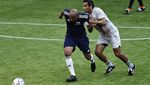 Aksi Para Legenda Sepakbola di Laga FIFA Legends Cup