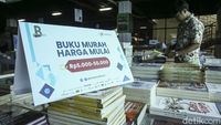 Berburu Buku Murah di Jakbook Festival 2022
