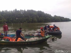 Berenang di Bengawan Kalimireng, Bocah di Gresik Hilang Tenggelam Berenang di Bengawan Kalimireng, Bocah di Gresik Hilang Tenggelam