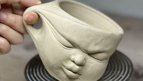 Cocok Dikoleksi! 10 Gelas Keramik Ini Punya Desain yang Unik
