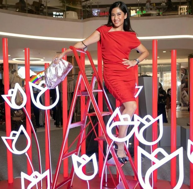 Dian Sastro di Acara POND'S X JFW 2023 Penampilan Terbaik Dian Sastro Sepanjang Tahun 2022 saat Menghadiri Acara Spesial