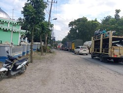 Jalinsum di Labura Sudah 15 Jam Macet Parah