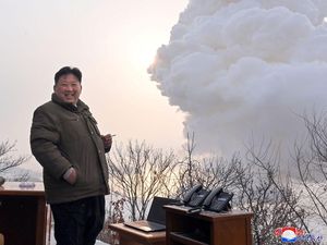 Googling Nama Kim Jong Un di Internet, Intel Korut Dihukum Mati Googling Nama Kim Jong Un di Internet, Intel Korut Dihukum Mati