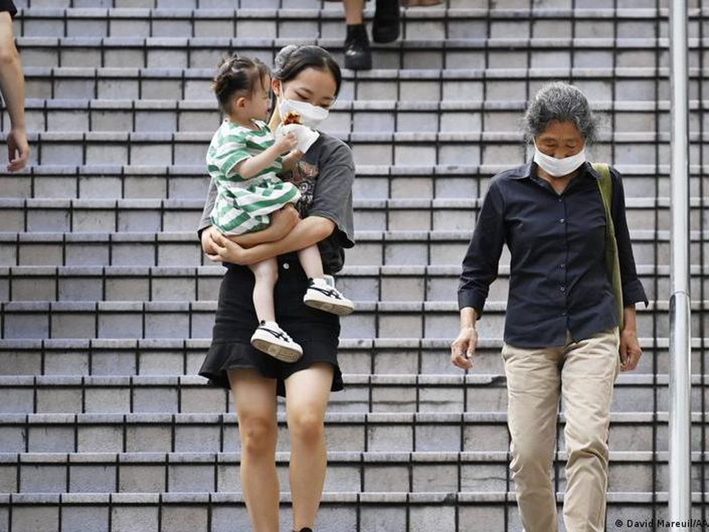 Angka Kelahiran Jepang Anjlok, Pejabat Khawatir Negaranya Lenyap