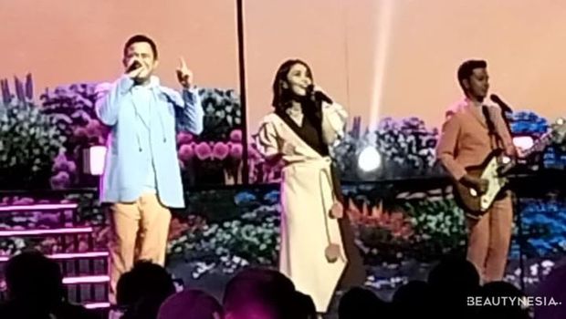 Perayaan HUT TRANSMEDIA 