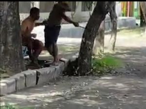 Fakta Pria Probolinggo Tetiba Bacok 2 Orang-Ditembak Polisi Berujung Tewas Fakta Pria Probolinggo Tetiba Bacok 2 Orang-Ditembak Polisi Berujung Tewas