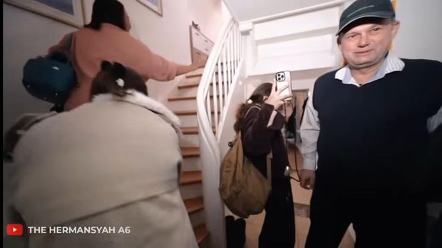Rumah Sarah Menzel Kekasih Azriel Hermansyah di Jerman Rumah Sarah Menzel Kekasih Azriel Hermansyah di Jerman